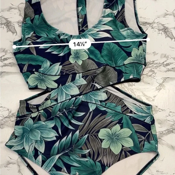 Floral Tropical Green One-Piece Swimsuit side cutouts Size Large - Picture 5 of 11